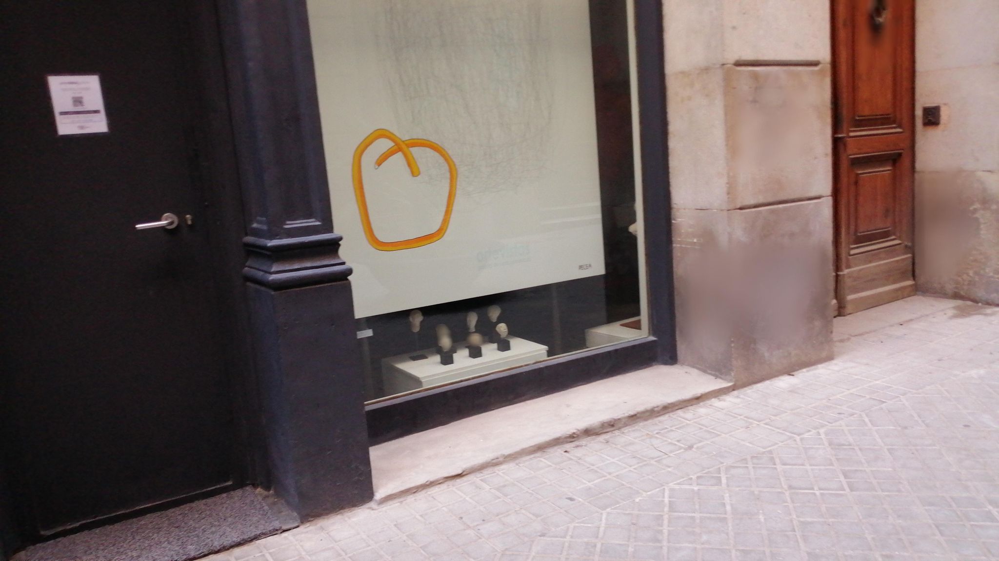 look 1